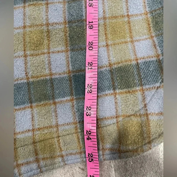 [M]ElWinG Heavy Green/ Blue Plaid Wool Blend OverShirt Shacket - Picture 5 of 8